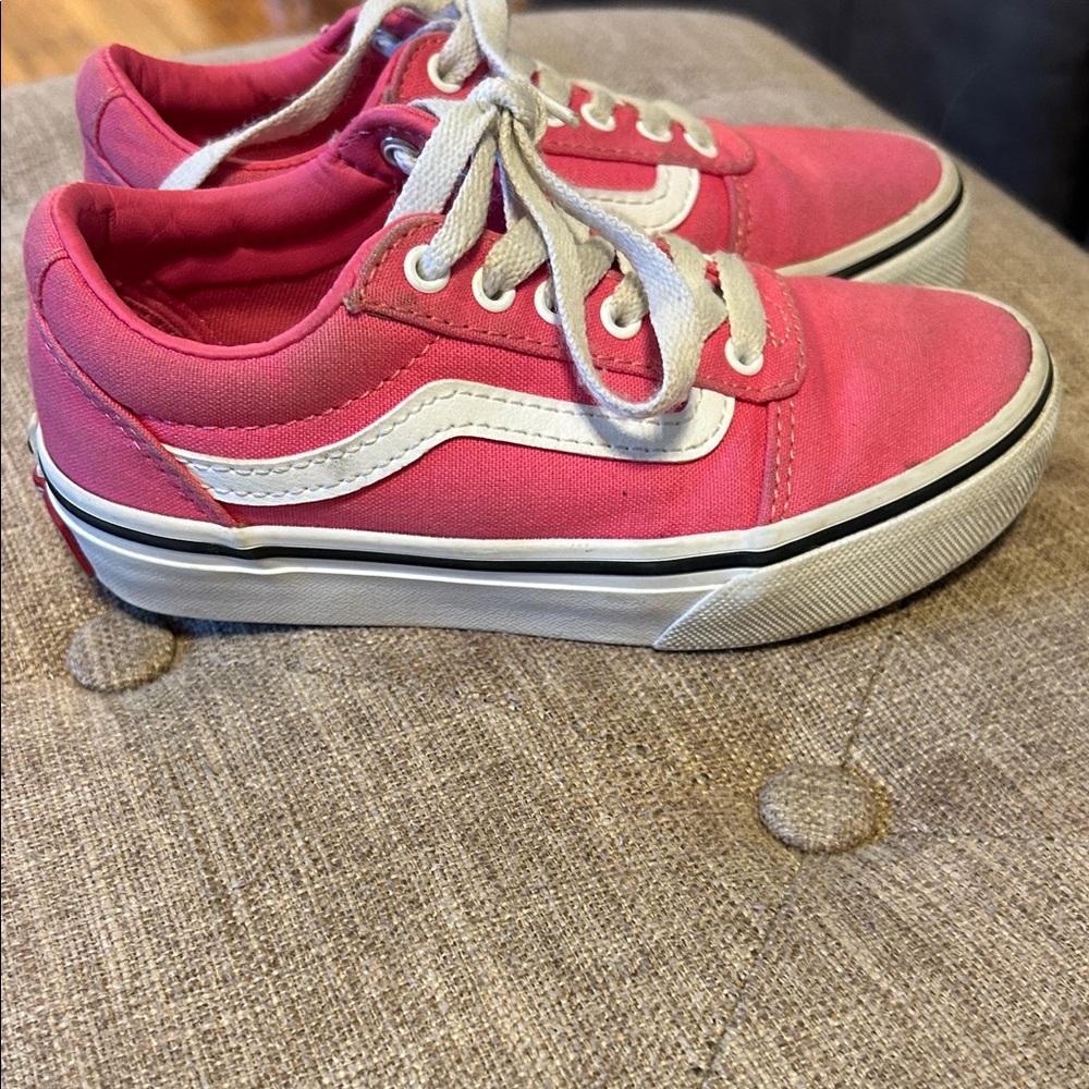 Vans Kids Hot Pink Canvas Low-Top Sneakers with White Stripe